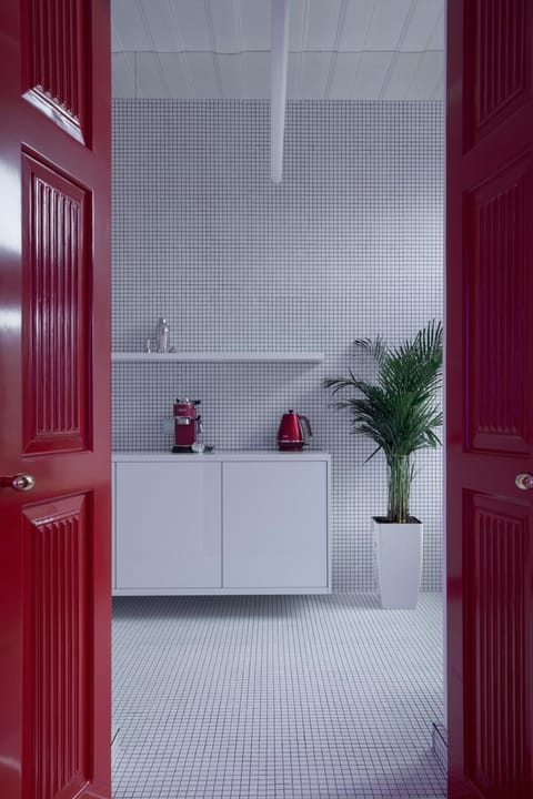 Kitchen or kitchenette