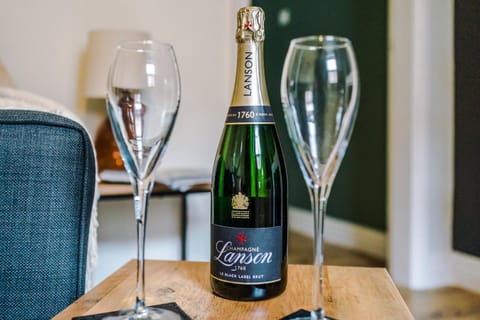 Food and drinks, Drinks