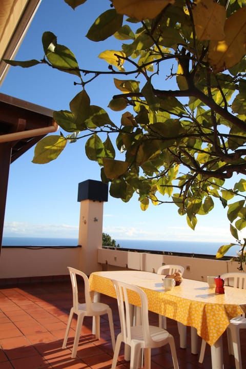 Casa LORY Apartment in Varazze