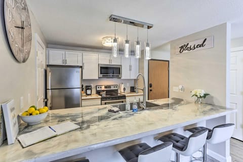 Lead Vacation Rental about 17 Mi to Sturgis Apartment in Lead