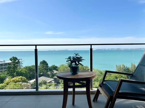 Day, Natural landscape, View (from property/room), Balcony/Terrace, Seating area, Sea view