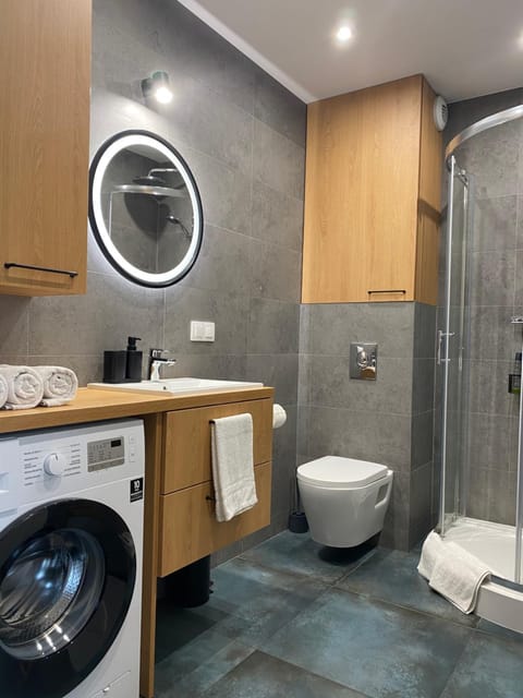 Apartament Dekerta GARAŻ, winda, duży taras, pralka Apartment in West Pomeranian Voivodeship, Poland