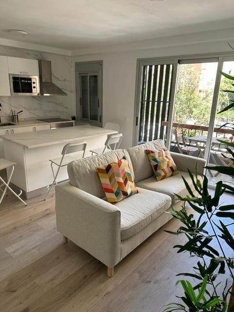 Kitchen or kitchenette, Living room, Dining area
