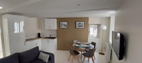 APPARTEMENT LE PHARE AU PIED DU PORT Apartment in Saint-Valery-en-Caux