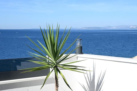 Day, View (from property/room), Sea view