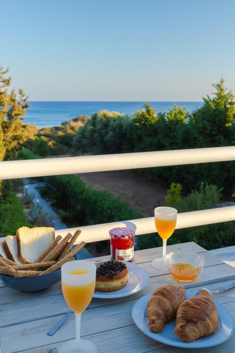 Day, Natural landscape, View (from property/room), Balcony/Terrace, Sea view, Breakfast, Continental breakfast