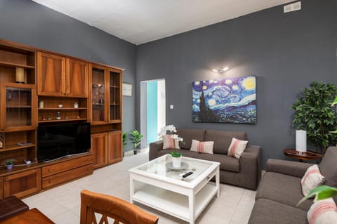 Communal lounge/ TV room, Seating area