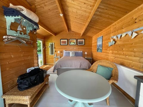 The Log Cabin Cabin in East Dorset District