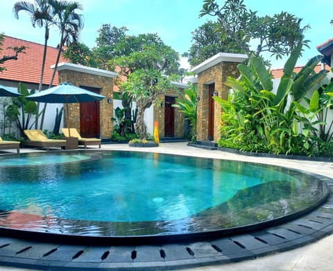 Day, Garden, Garden view, Pool view, Swimming pool, sunbed