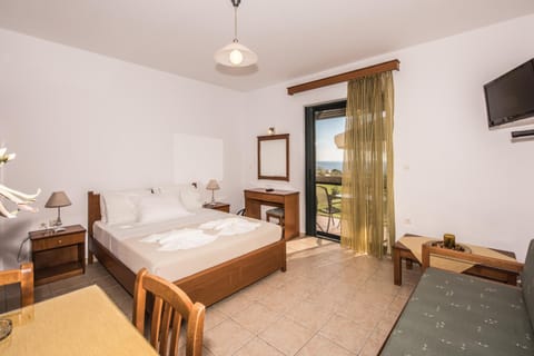 Bed, Bedroom, Sea view