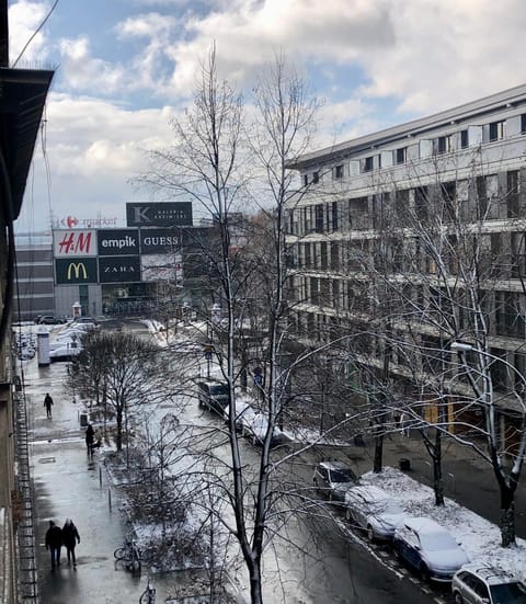 Neighbourhood, Supermarket/grocery shop, Shopping Area, ATM