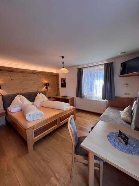 Haus Alpenglühn Bed and Breakfast in Schladming