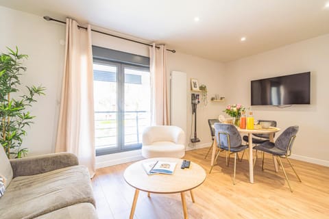 CASA CHAMALLOW Apartment in Bailly-Romainvilliers