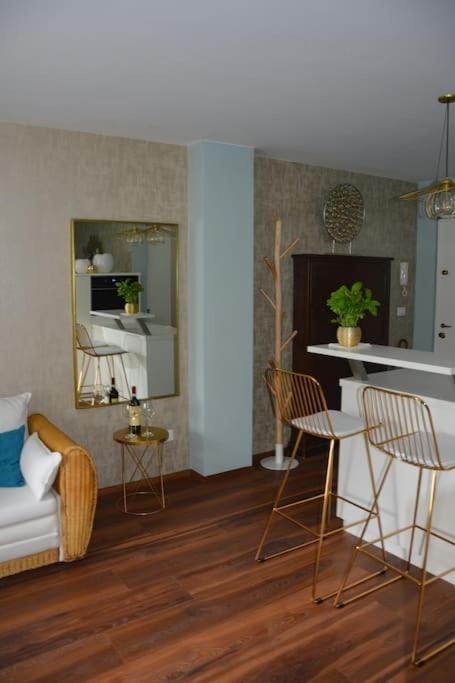 moderne Ferienwohnung Apartment in Merano