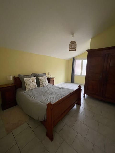 GÎTE L'ISABEY ETRETAT House in Étretat