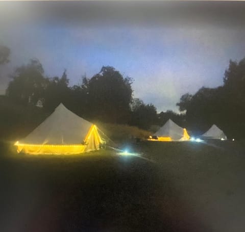 Rivers View Holidays Campground/ 
RV Resort in Stroud District