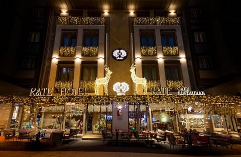 Property building, Night
