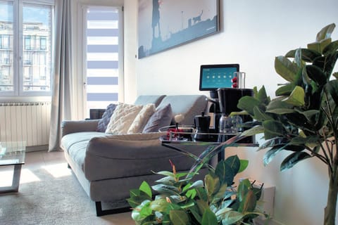 TV and multimedia, Coffee/tea facilities, Living room