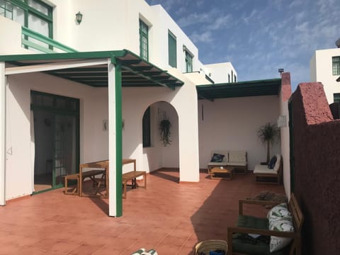 Property building, Balcony/Terrace