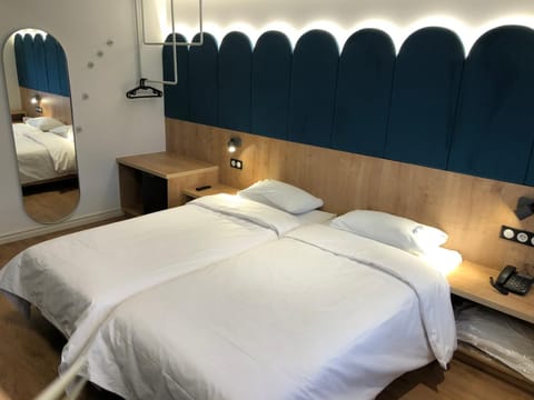 Bed, Decorative detail, Bedroom