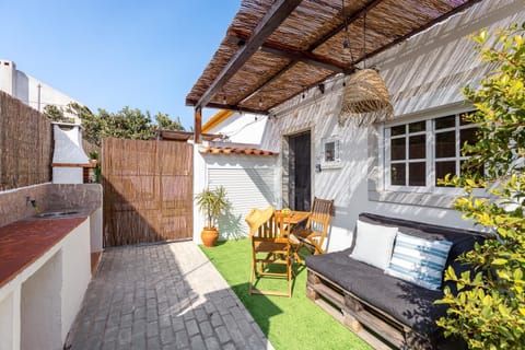 Property building, Patio, Day, Garden, View (from property/room), Balcony/Terrace, Garden view