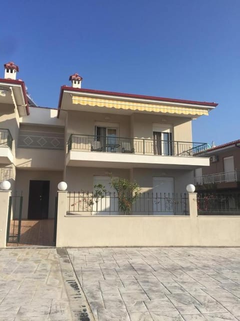 Mila House Apartment hotel in Nikiti