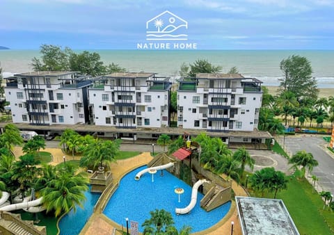 View (from property/room), Pool view, Sea view