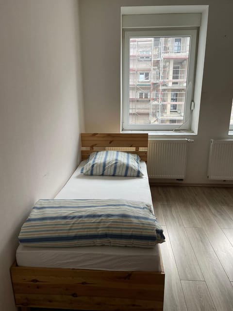 Monteur-Apartment am Bahnhof Apartment in Offenbach