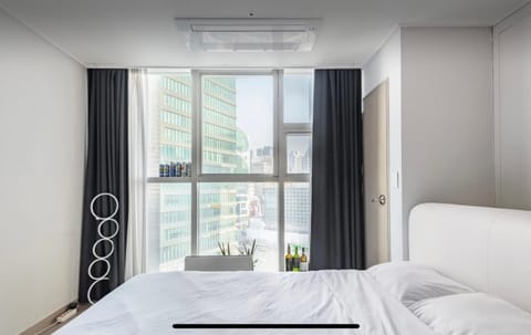 View (from property/room), Photo of the whole room