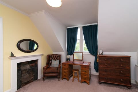 Decorative detail, Bedroom, furniture