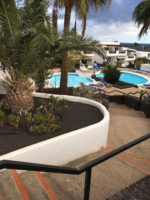 Natural landscape, Garden, Swimming pool