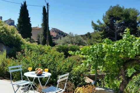 Incredible apartment near the sea and calanque Apartment in La Ciotat