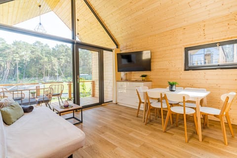 Bursztynowo House in Pomeranian Voivodeship