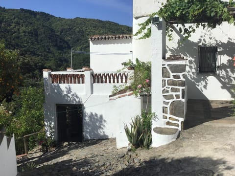 Finca Riolavar House in Costa del Sol