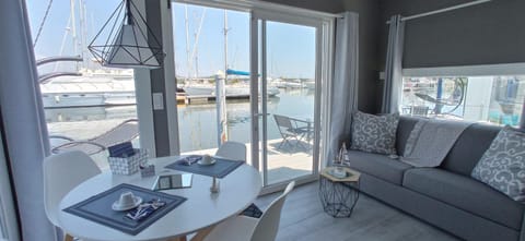 Patio, Day, Natural landscape, Activities, View (from property/room), Balcony/Terrace, Living room, Seating area, Dining area, Lake view, River view, Sea view