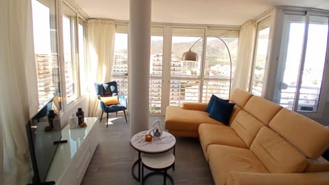TV and multimedia, Living room, Mountain view, Sea view