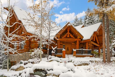 The Grand Alpine Lodge House in Whitefish