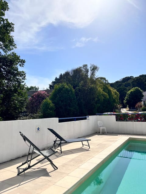 Natural landscape, Balcony/Terrace, Pool view, Swimming pool, sunbed