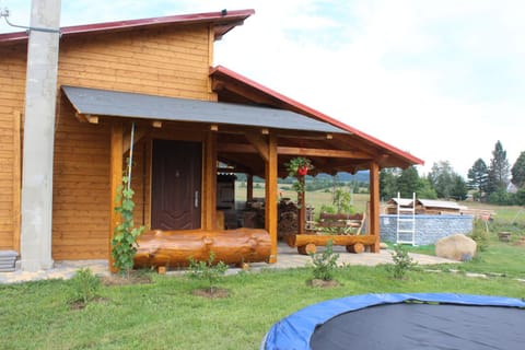 Property building, Balcony/Terrace