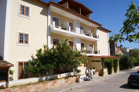 Property building, Facade/entrance