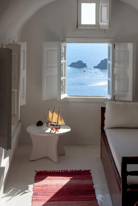 White House Villa Villa in Oia