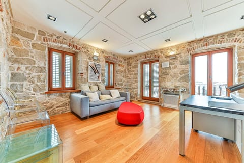 Living room, Decorative detail, Decorative detail