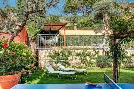 GOCCE VILLAS - Villa de Flores Country Style Villa With Pool Villa in Massa Lubrense