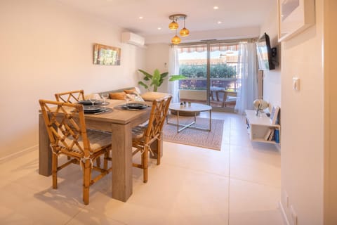 Lumineux, tout confort, Wifi & Terrace & Parking Apartment in Nice