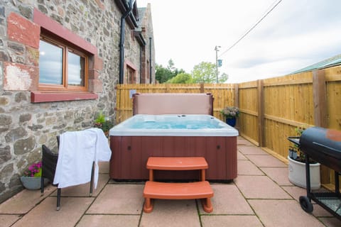 Patio, Hot Tub