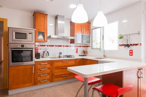 Alicante Apartamento Auditorio con Patio Apartment in Alicante