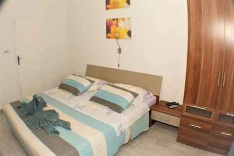 A1 tončev apartman Apartment in Split-Dalmatia County