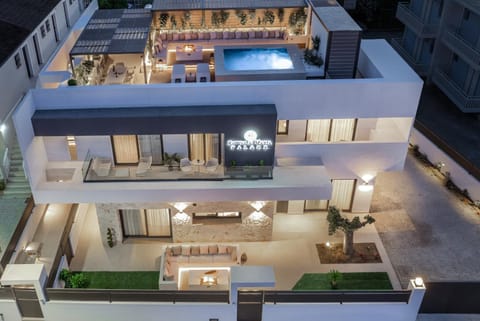 Property building, Bird's eye view