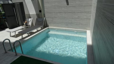 Sisina Luxury Room Jacuzzi & Piscina Bed and Breakfast in Ercolano