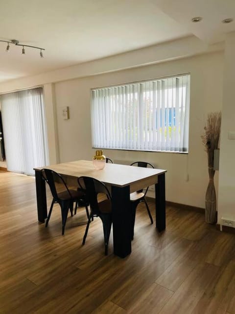 Villa La Madeleine-de-Nonancourt House in Normandy